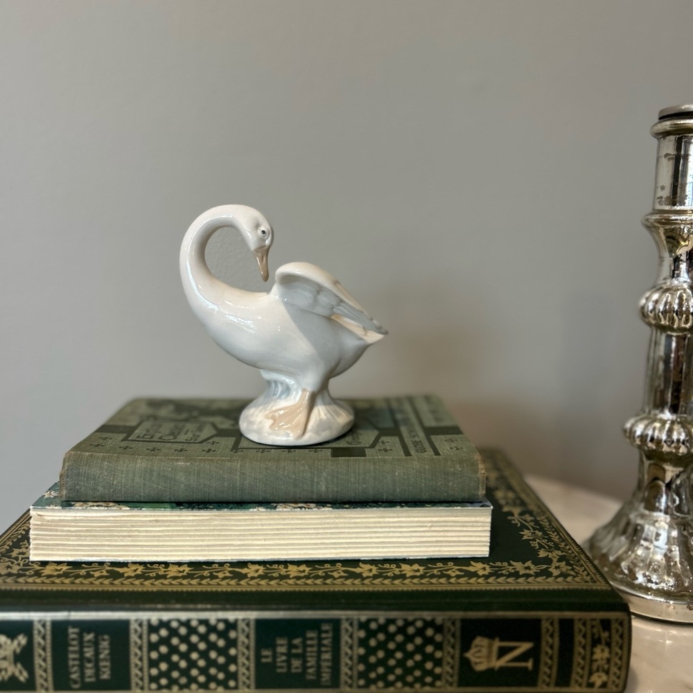 Vintage REX Valencia, Hand Made Porcelain Swan Figure